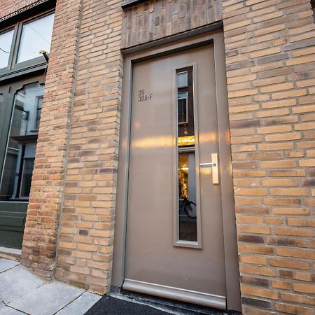 Friendly 50M2 One-Bedroom Apartment - We39A 티엘 외부 사진