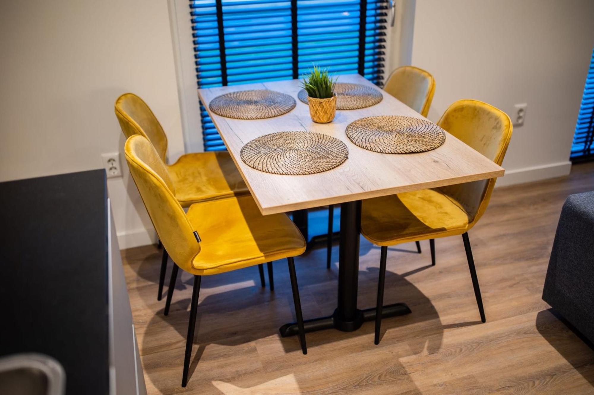 Friendly 50M2 One-Bedroom Apartment - We39A 티엘 외부 사진