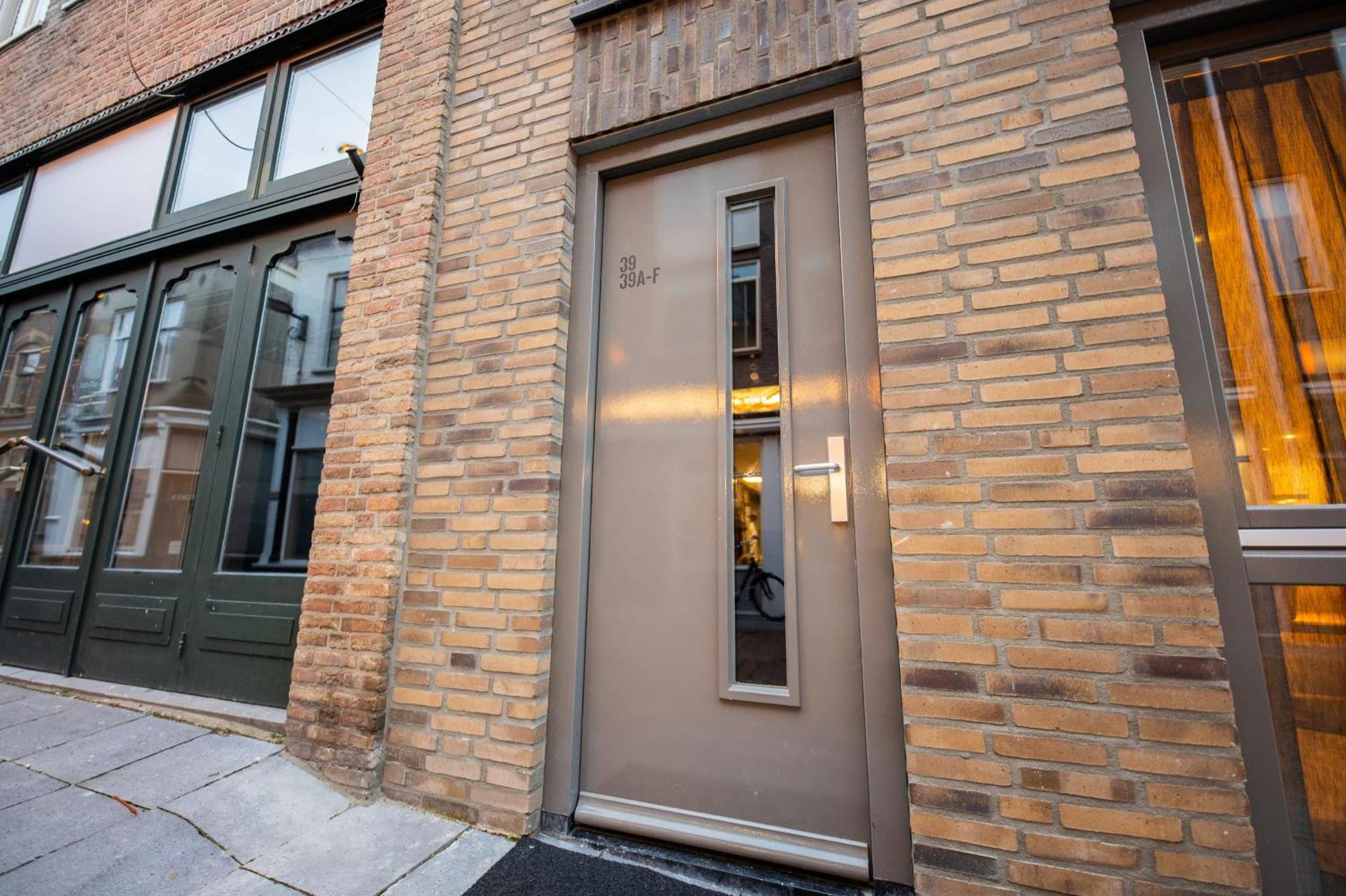 Friendly 50M2 One-Bedroom Apartment - We39A 티엘 외부 사진